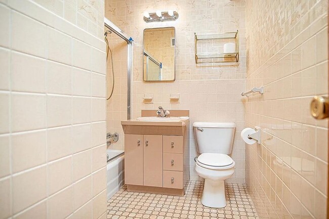 Foto del edificio - 464 Neptune Ave