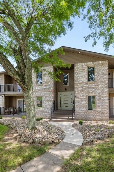 Foto del edificio - 1665 Riva Ridge Dr