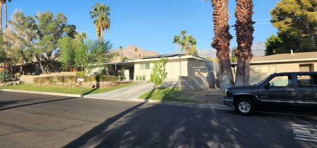 Building Photo - 37555 Palo Verde Dr