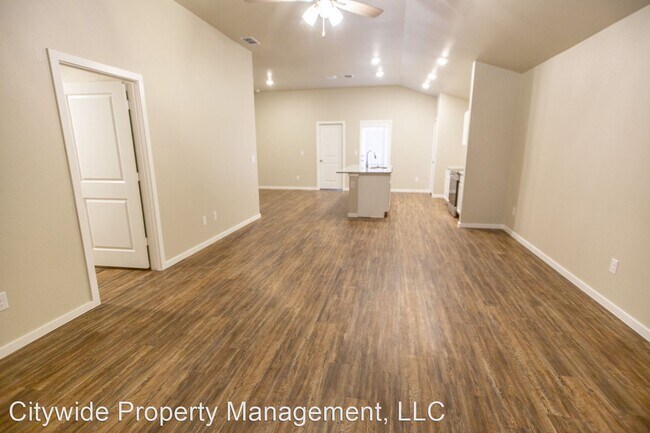Foto del edificio - 3 br, 2 bath House - 3506 Trenton Avenue