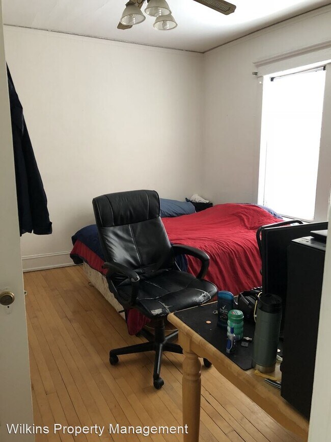 Foto del edificio - 1318 N Van Buren St