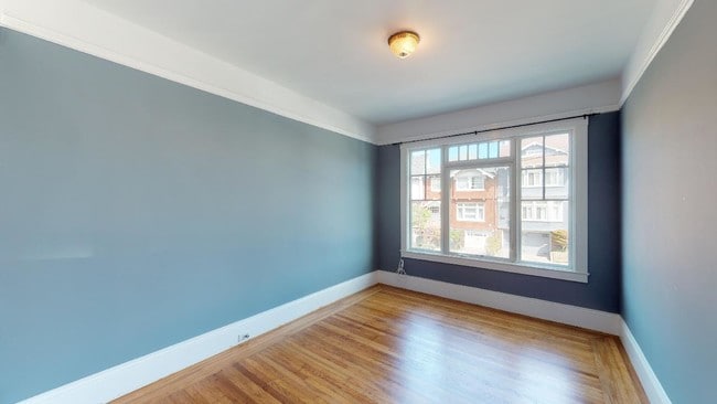 Building Photo - 597 11th Ave