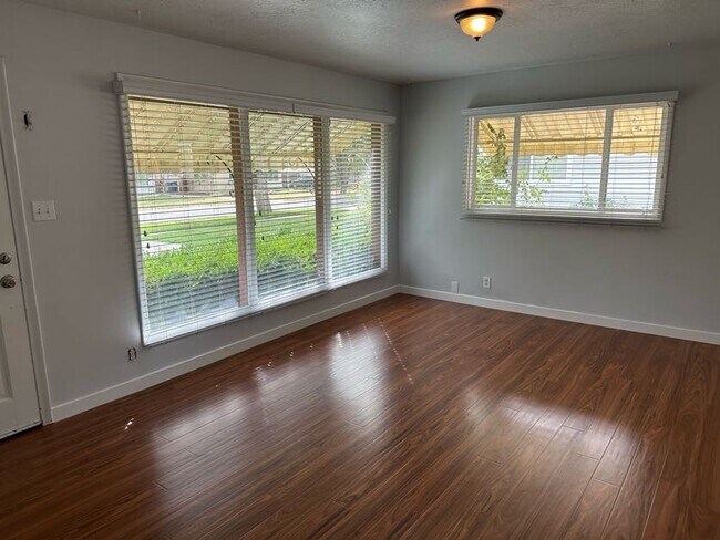Foto del edificio - 763 N Colorado St