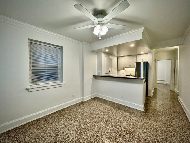 Foto del edificio - 1104 N Marshall St