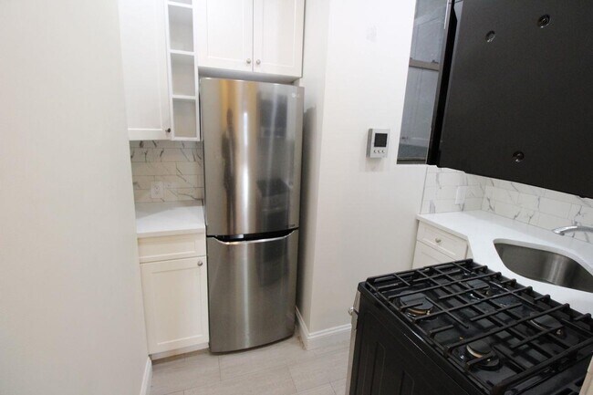 Building Photo - 485 Columbus Avenue