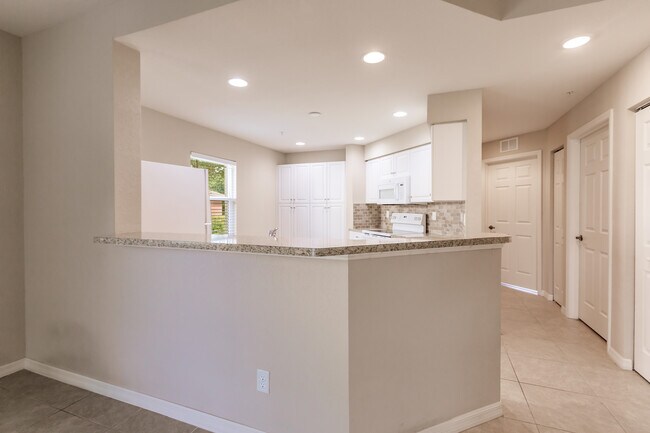 Building Photo - 27510 Palmesta Circle