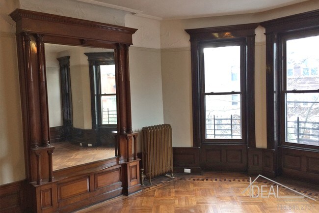 Foto del edificio - 1299 Dean St