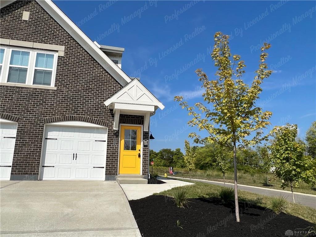 Primary Photo - 1631 Honey Tree Pl