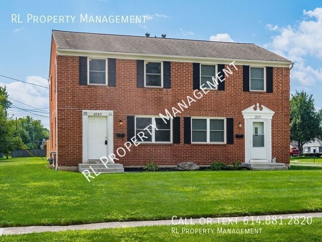 Building Photo - Beautiful 3 Bedroom 1.5 Bathroom Townhome