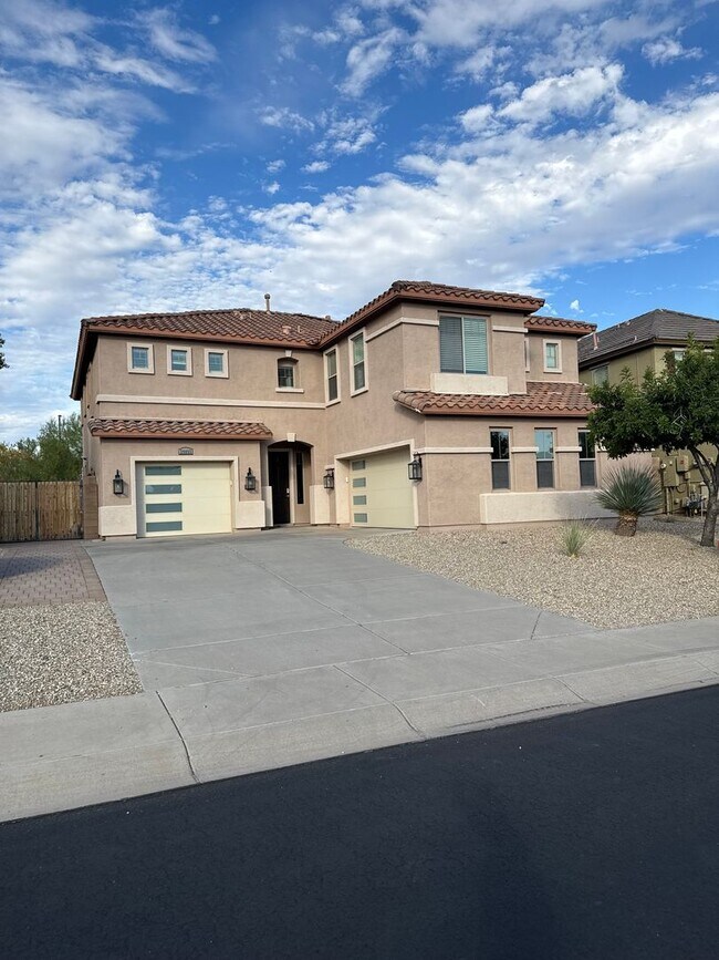 Building Photo - 29855 N 71st Dr