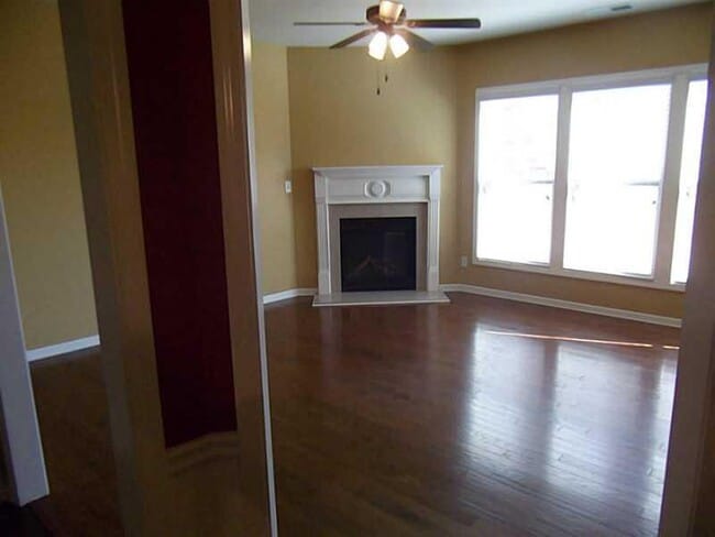 Building Photo - 650 Township Cir