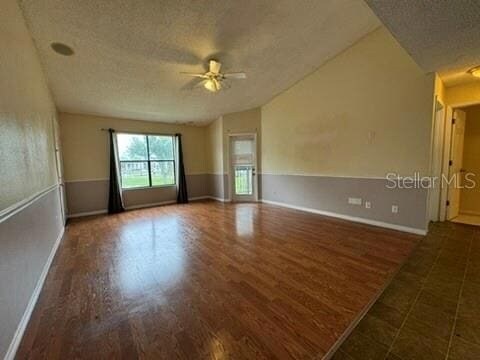 Building Photo - 2101 Cascades Blvd