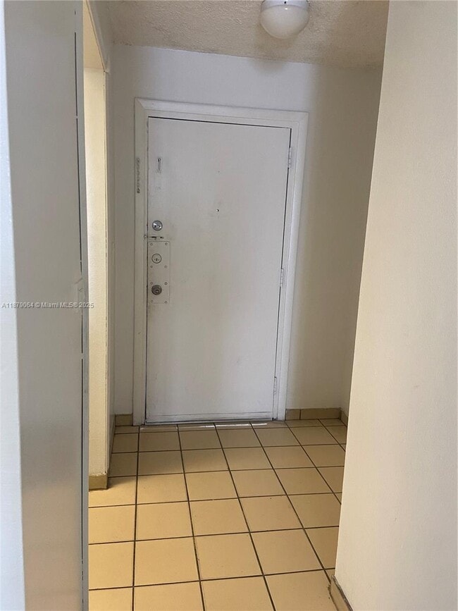 Foto del edificio - 1337 NW 1st St