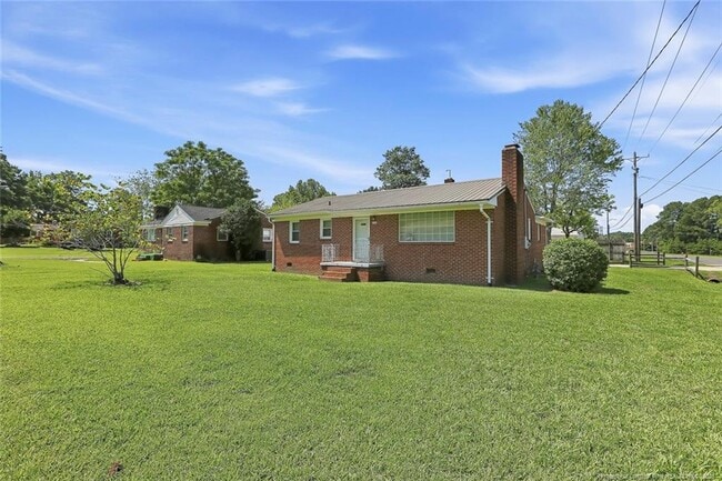 Building Photo - 2902 Cornell Dr