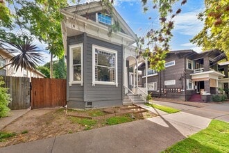 Building Photo - 621 23rd St