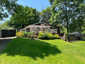 Building Photo - 149 Jaycox Rd