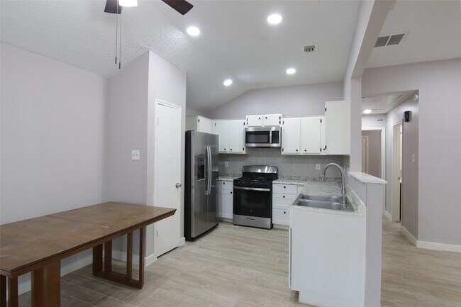 Foto del edificio - 9130 Autumn Harvest Dr