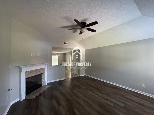 Photo - 7301 Fall Leaf Cove House