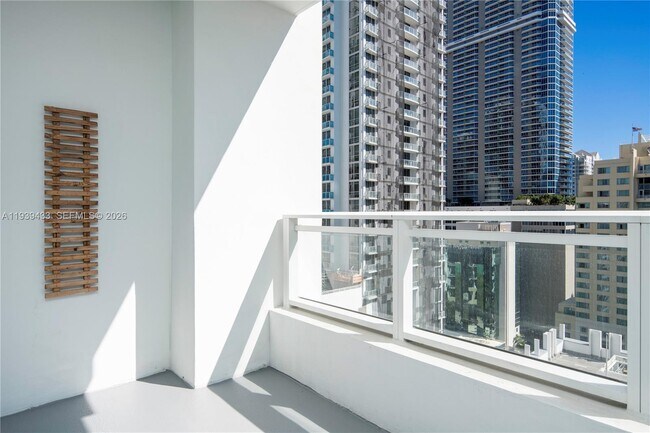 Foto del edificio - 1080 Brickell Ave
