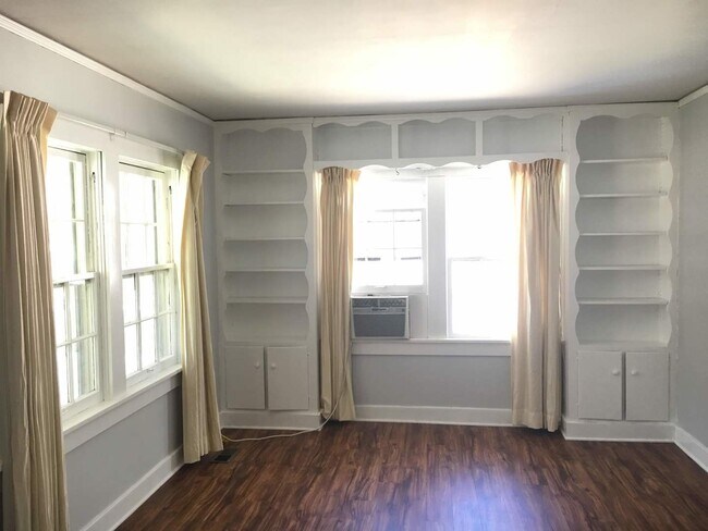 Foto del edificio - 2 Bed 1 Bath Home