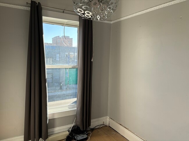 Foto del edificio - 331 10th St