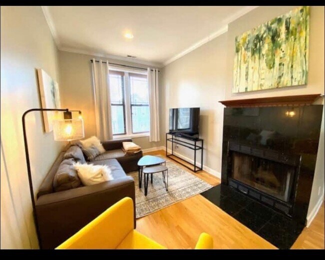 Foto del edificio - 1434 W Fletcher St