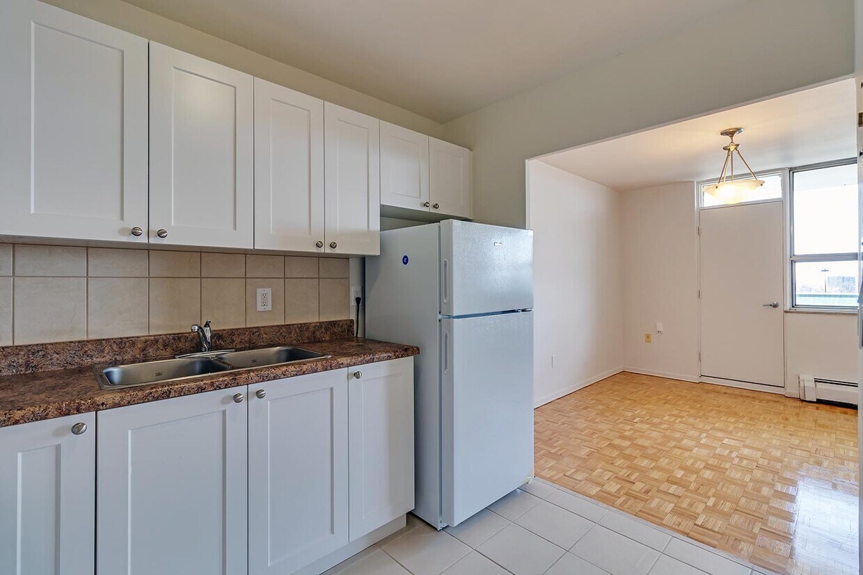 York Mills Apartments 1200 York Mills Apartments 12001202 York