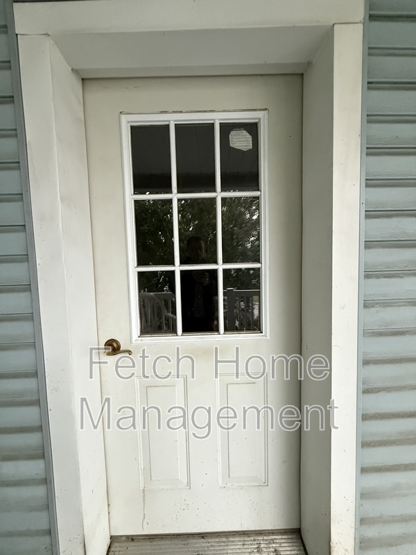 Foto del edificio - 243 Old Leacock Rd