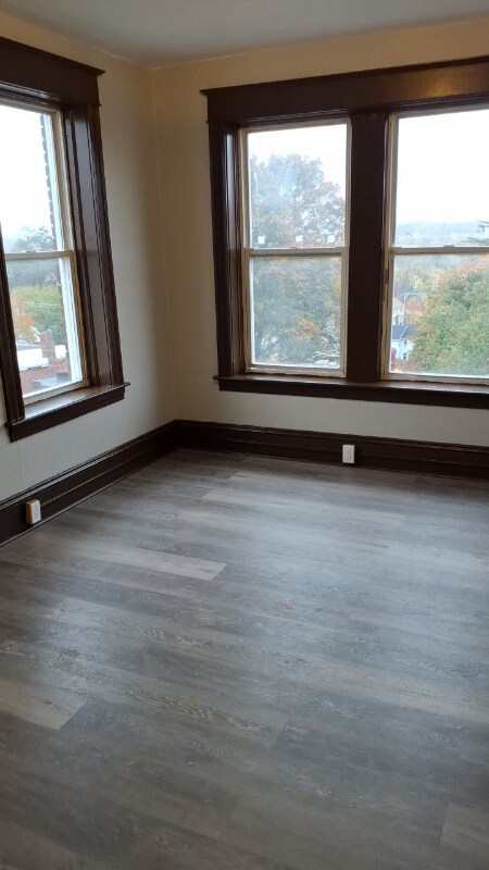 Foto del edificio - 37 Clinton Ave