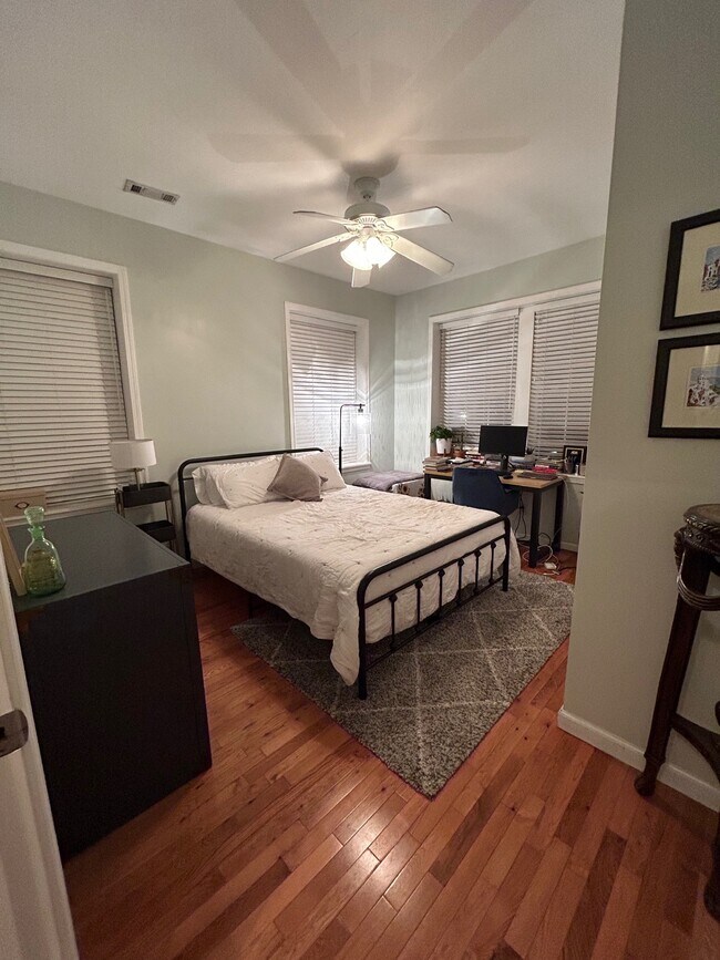 Second bedroom - 6412 Alamo Ave