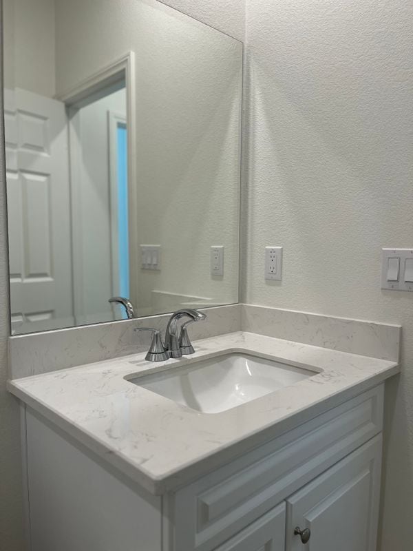 Foto del edificio - 4307 S Malibu Ave