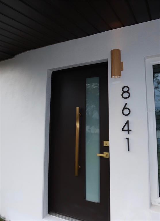 Foto del edificio - 8641 May Cir