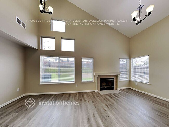 Foto del edificio - 3414 Night Star Ct