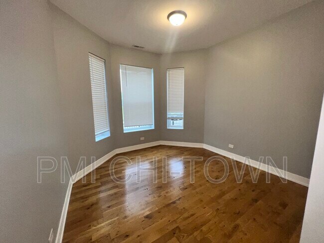 Foto del edificio - 346 E 50th St