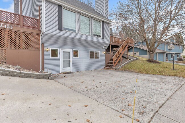 Foto del edificio - $1,150/month |Fully Remodeled Ground Floor...