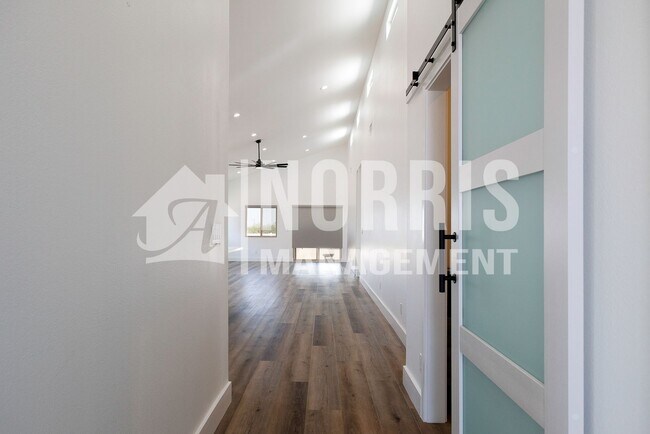 Building Photo - Brand New Home with Beautiful Updates!