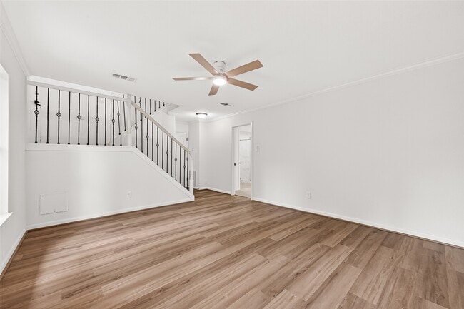 Building Photo - 2 Kittiwake Ct