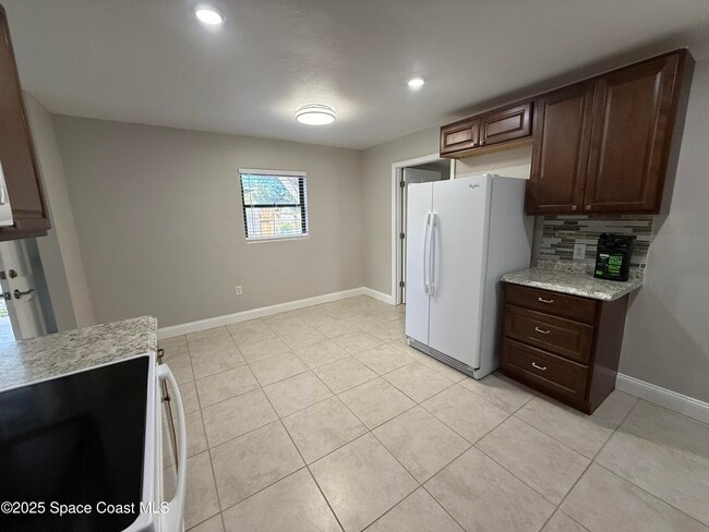 Foto del edificio - 4303 Yorkshire Dr