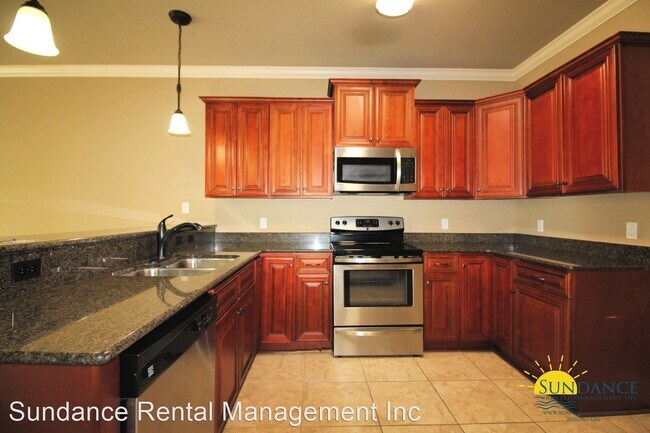 Building Photo - 4 br, 2.5 bath House - 1752 Sound Haven Court