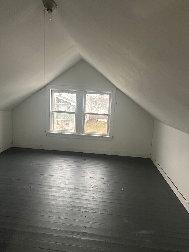 Foto del edificio - 3688 E 117th St