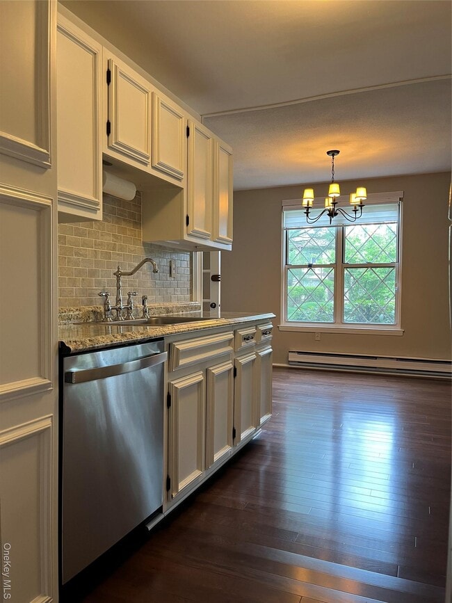 Foto del edificio - 565 Sierra Vista Ln