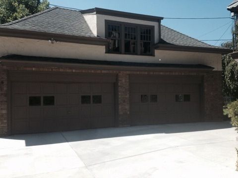 Building Photo - 4213 N Stowell Ave