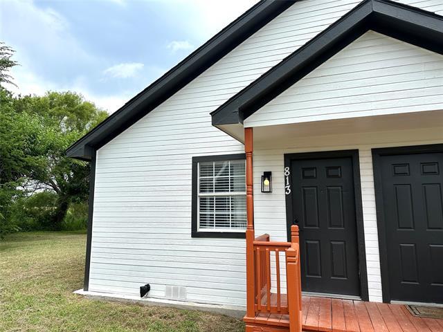 Foto del edificio - 813 Kingdom Cir