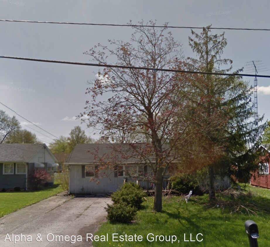 1403 Harding Way E, Galion, OH 44833 House Rental in Galion, OH
