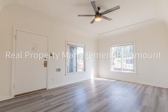 Building Photo - 2757 S Mansfield Ave
