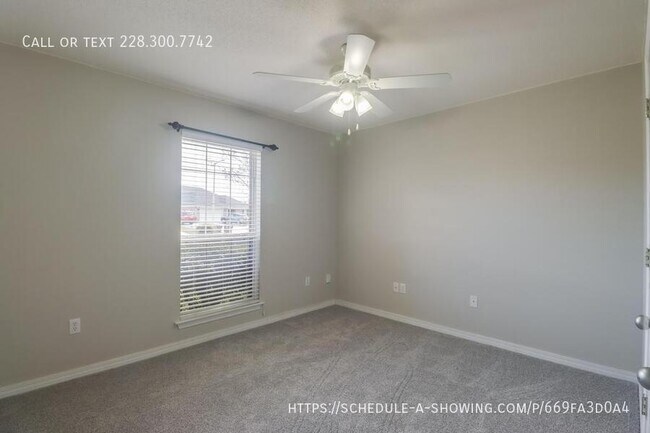 Foto del edificio - 14886 E Shadow Creek Dr