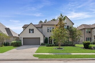 Building Photo - 15026 La Strada Dr