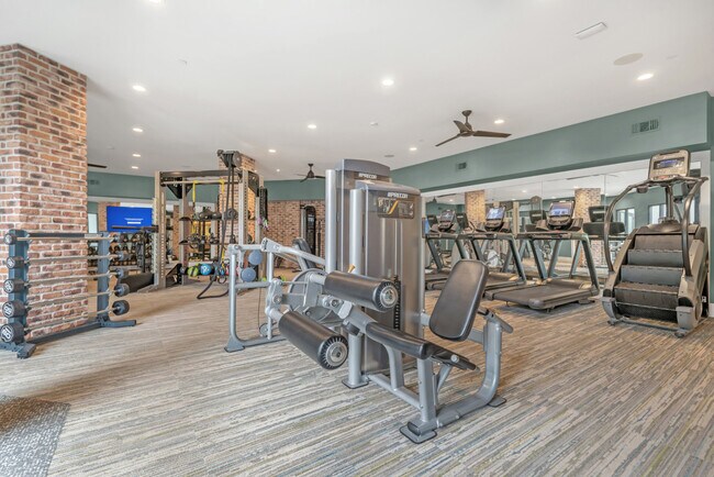 Foto del edificio - 1223 E Plant St