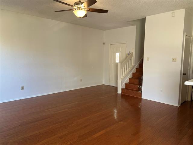 Building Photo - 3116 Renaissance Dr