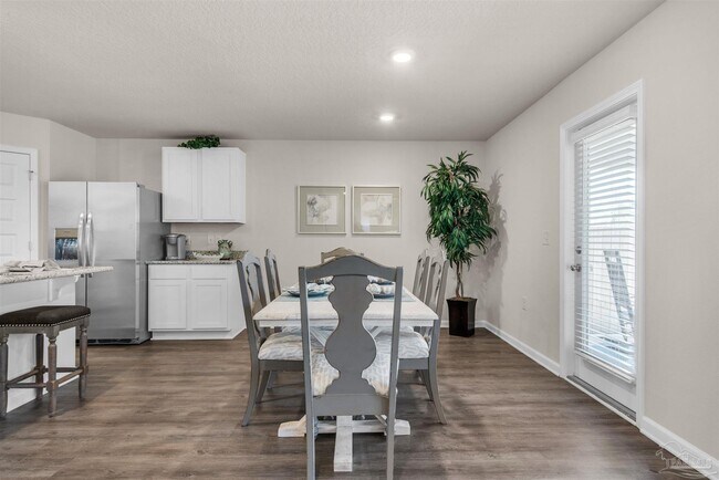 Building Photo - 5213 Conservation Cir